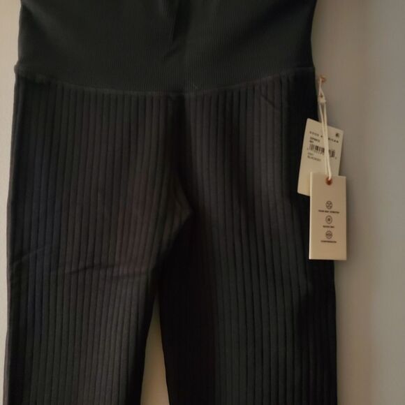 Good American Women's Ribbed Ankle Leggings Size S - Picture 5 of 7